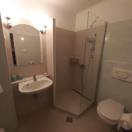 Szalay Bed & Breakfast 4*
